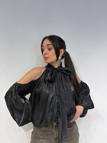 Blusa Satin Nera