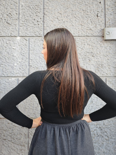 Maglia Scollo A V Nera